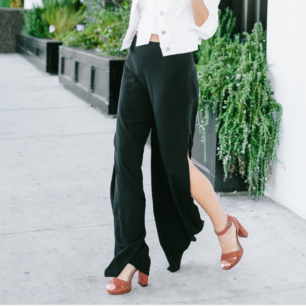 Guess womens wide leg pants